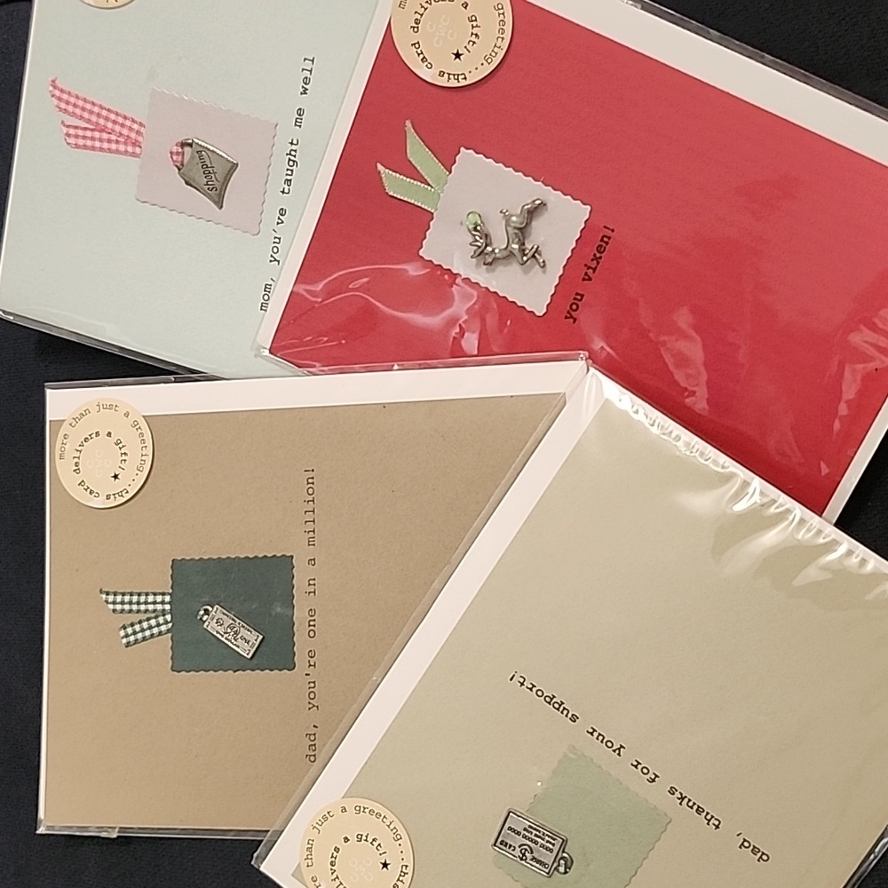 4 Greeting cards with charms